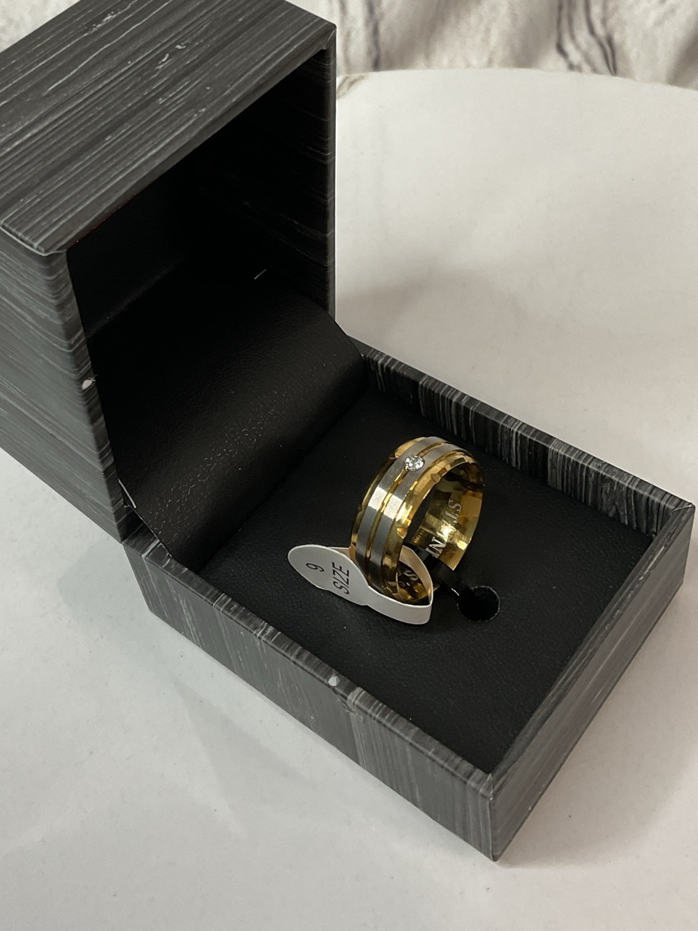 🌟 Steeltime Men’s CZ Two Tone Band Ring